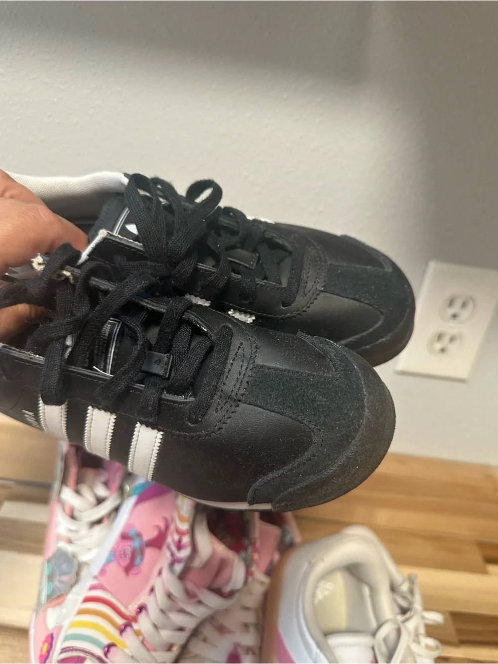 Bundle of 4 pairs of shoes size 3 girls  new